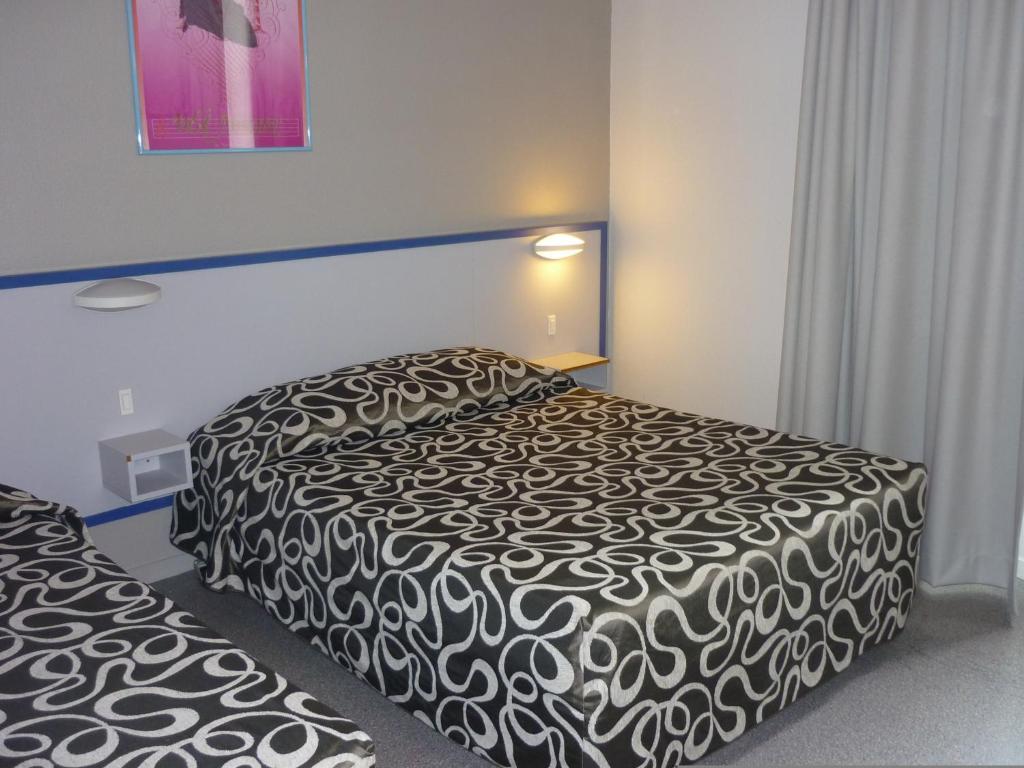 Hotel Entre 2 Mers Proche Bordeaux Carbon-Blanc Habitación foto